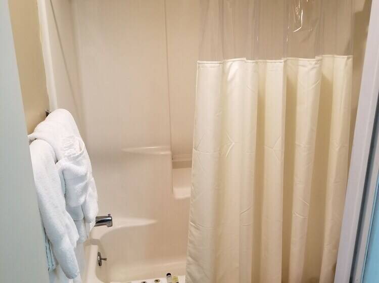 فندق Mainstay Inn