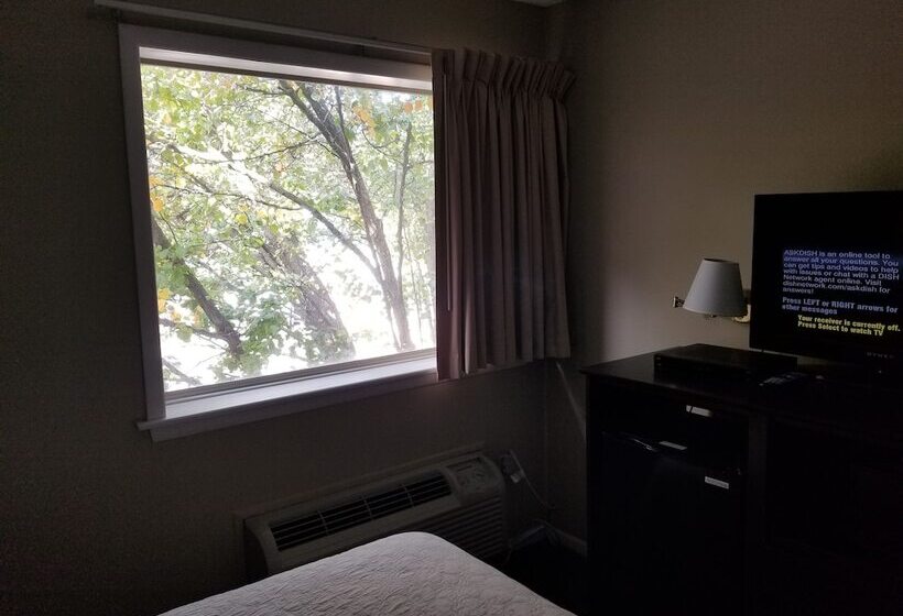 فندق Mainstay Inn