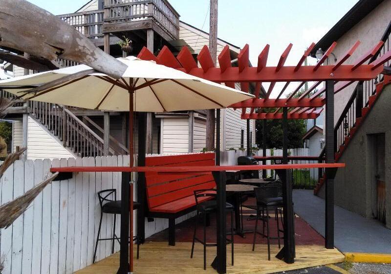 فندق Merida Inn And Suites