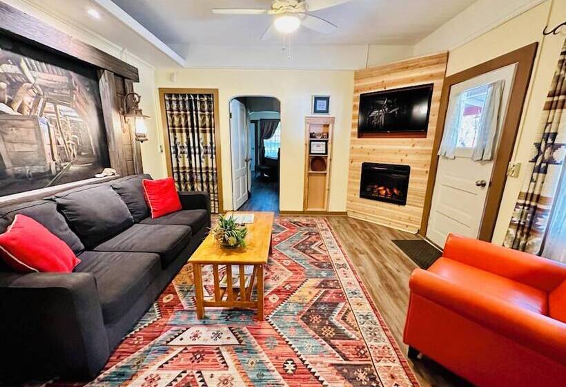 فندق Mile High Ranch