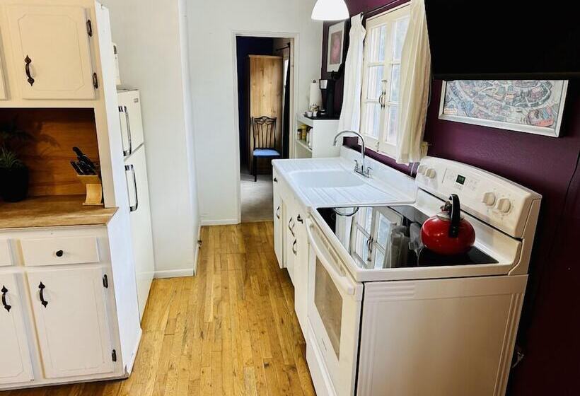 فندق Mile High Ranch