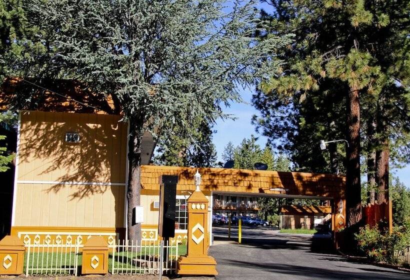 ホテル National 9 Inn