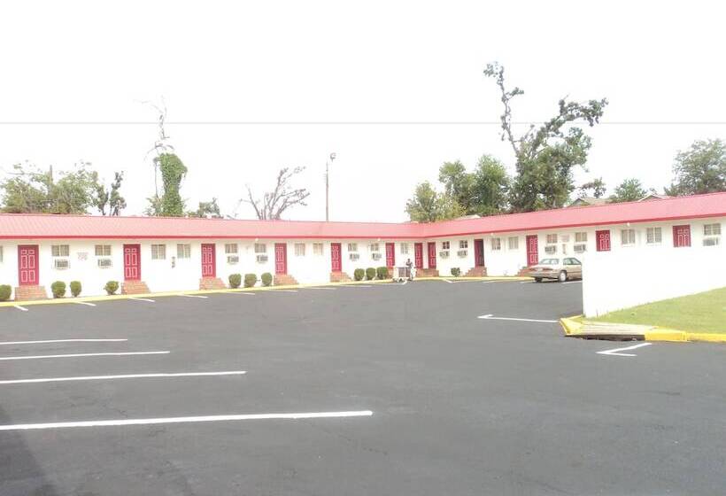 호텔 Ole English Inn