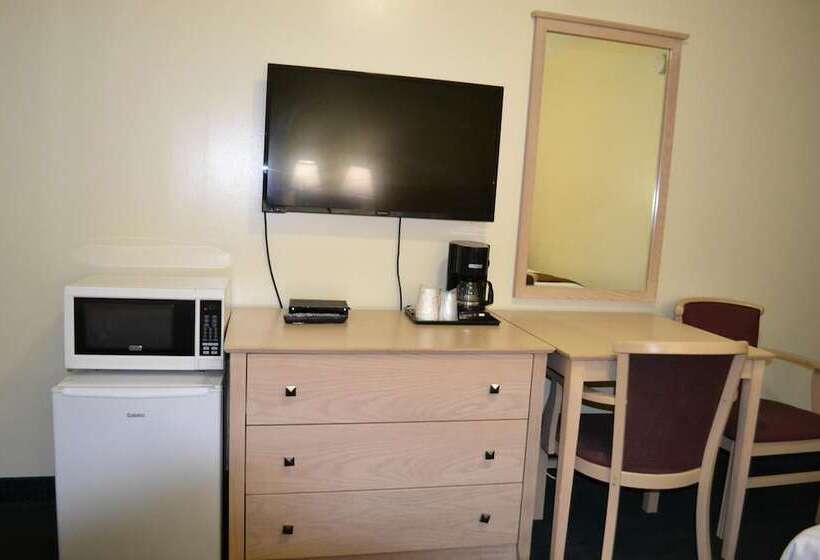 בית מלון כפרי Passport Inn   By The Falls Ny