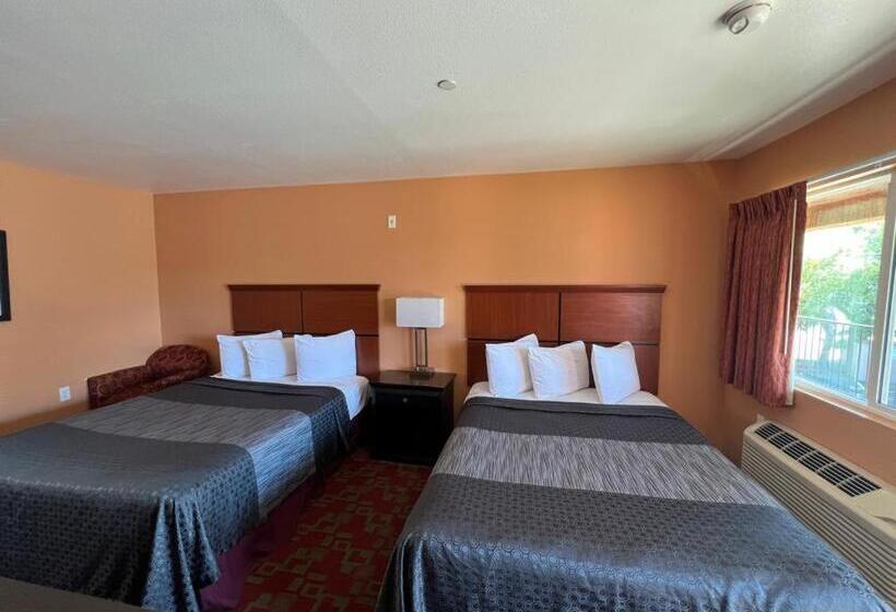 ホテル Rancho California Inn Temecula