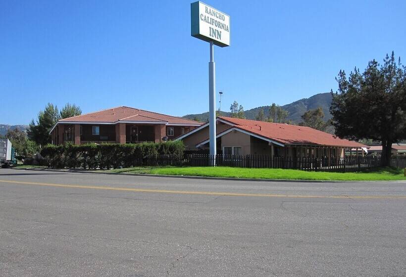 בית מלון כפרי Rancho California Inn Temecula