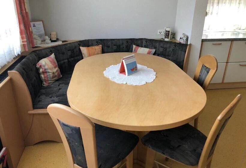 בית מלון כפרי Restaurant Kirchenwirt Aigen