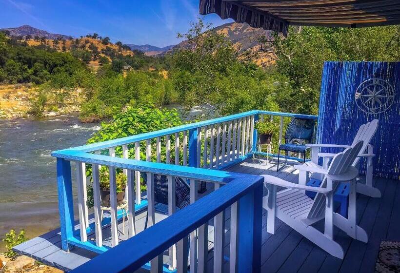 فندق Rio Sierra Riverhouse