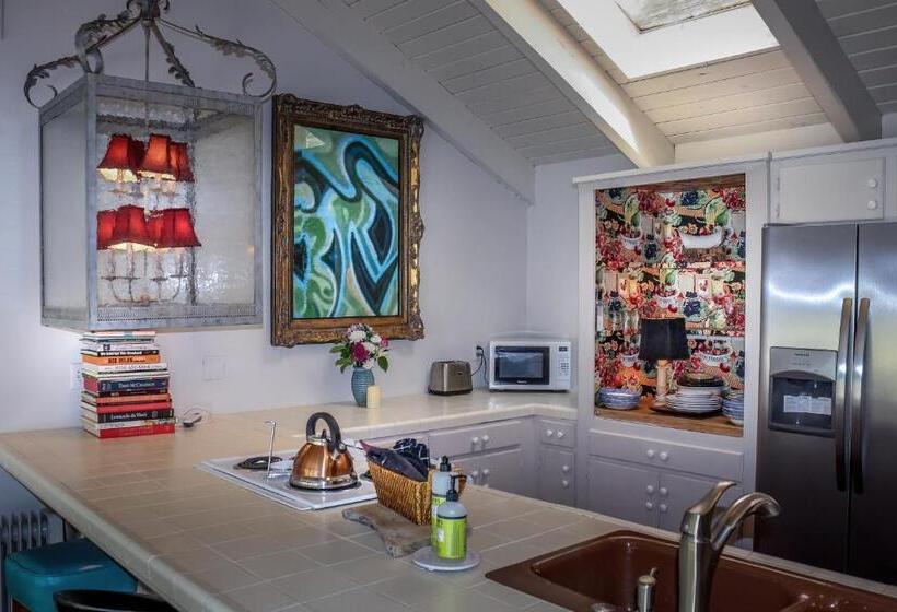 فندق Rio Sierra Riverhouse