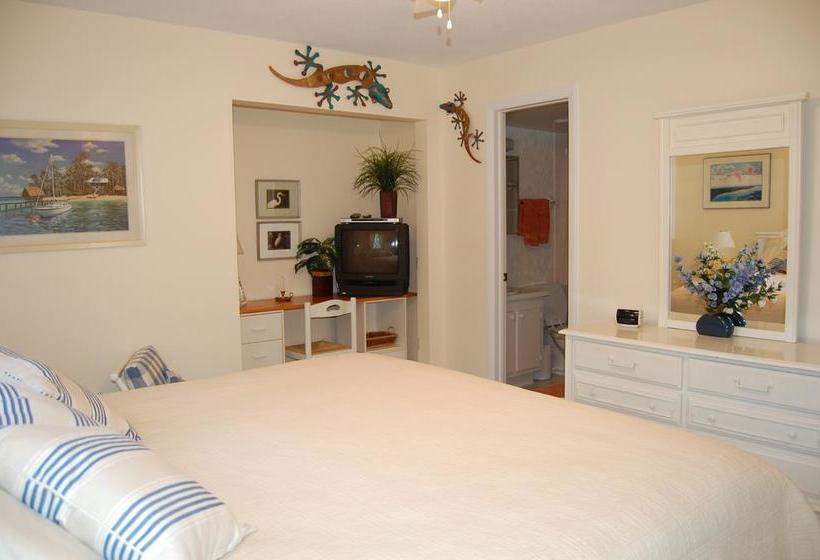 فندق Sea Shells Condominiums