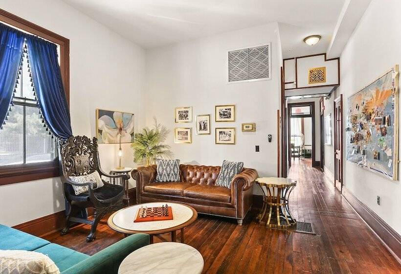 فندق Site 61 Hostel