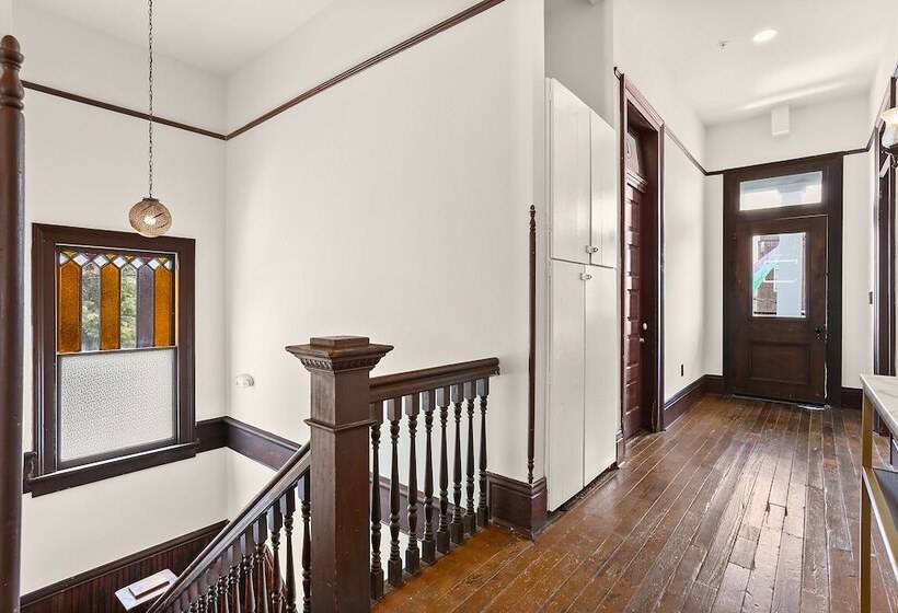 فندق Site 61 Hostel