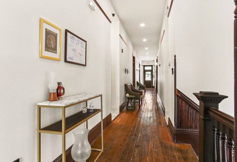 فندق Site 61 Hostel