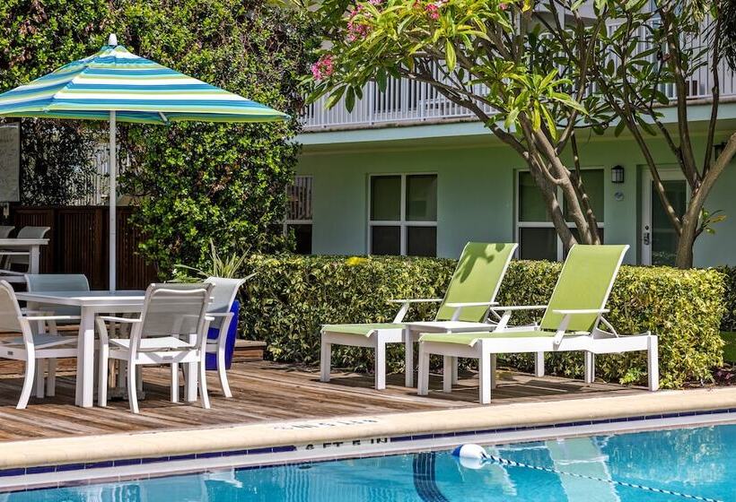 فندق Sun Dek Beach House