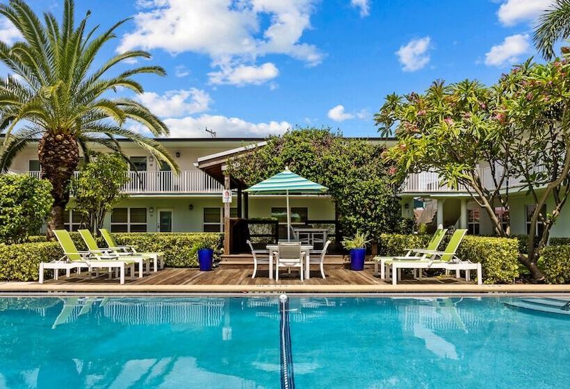 فندق Sun Dek Beach House