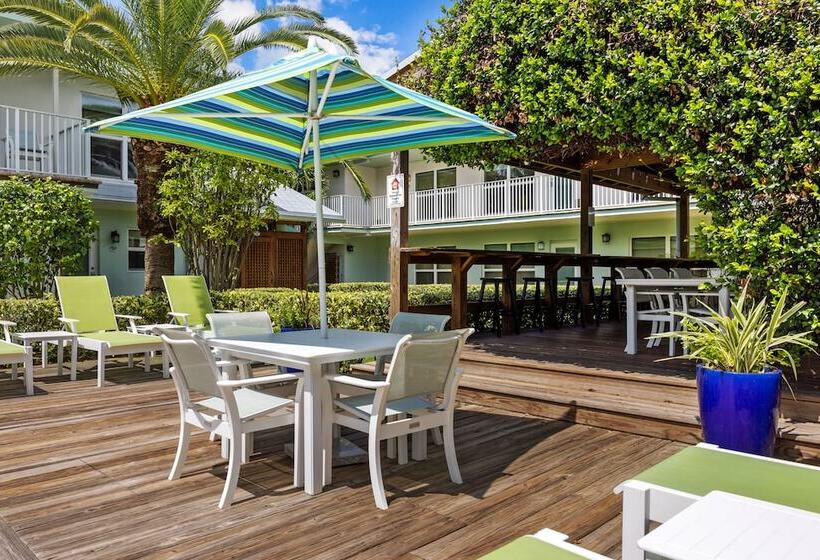 فندق Sun Dek Beach House