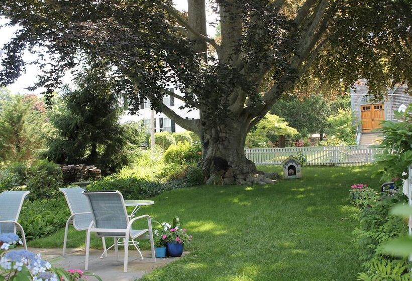 فندق The 1720 House