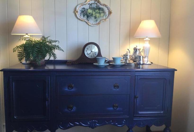 호텔 The Beach Rose Inn