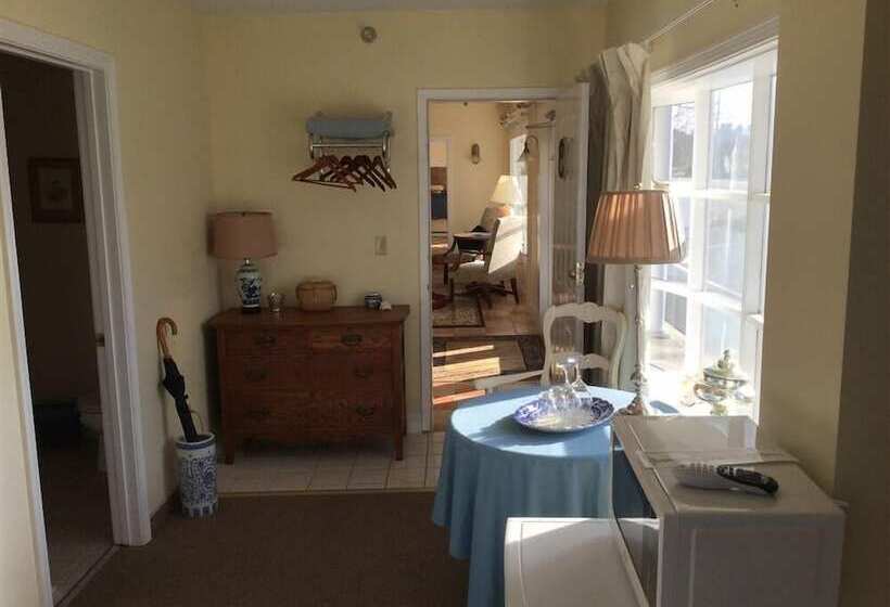 호텔 The Beach Rose Inn