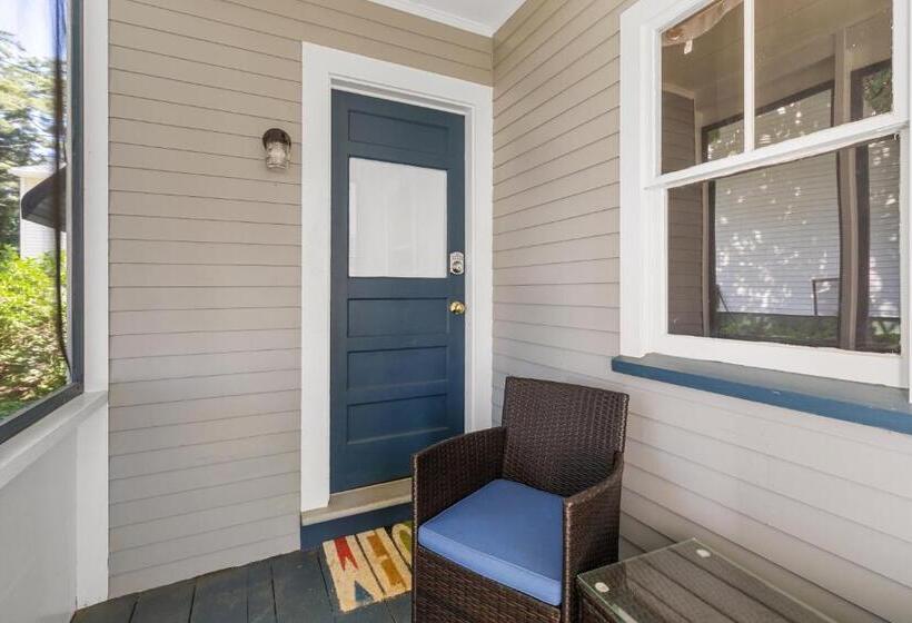 ホテル The Beaches Guest Rooms And Cottages