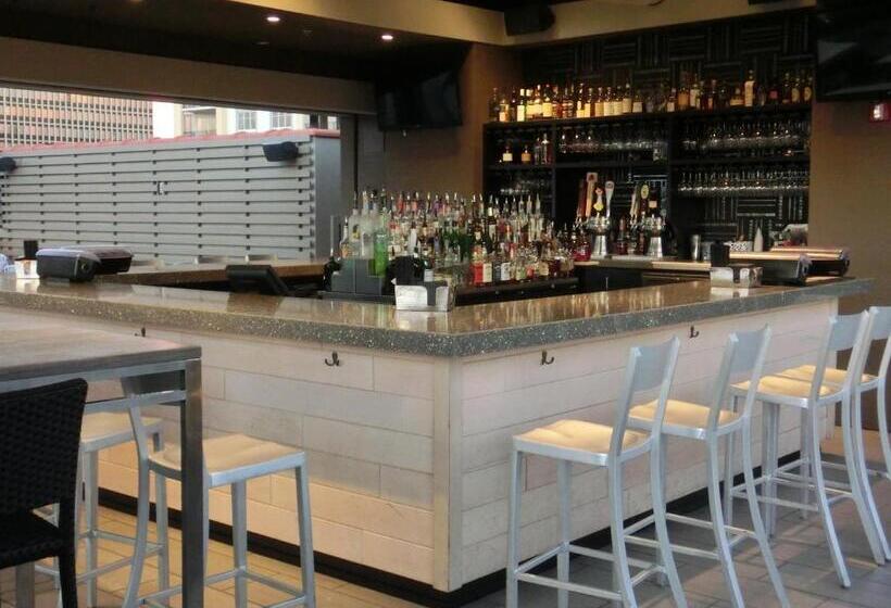 ホテル The Birchwood