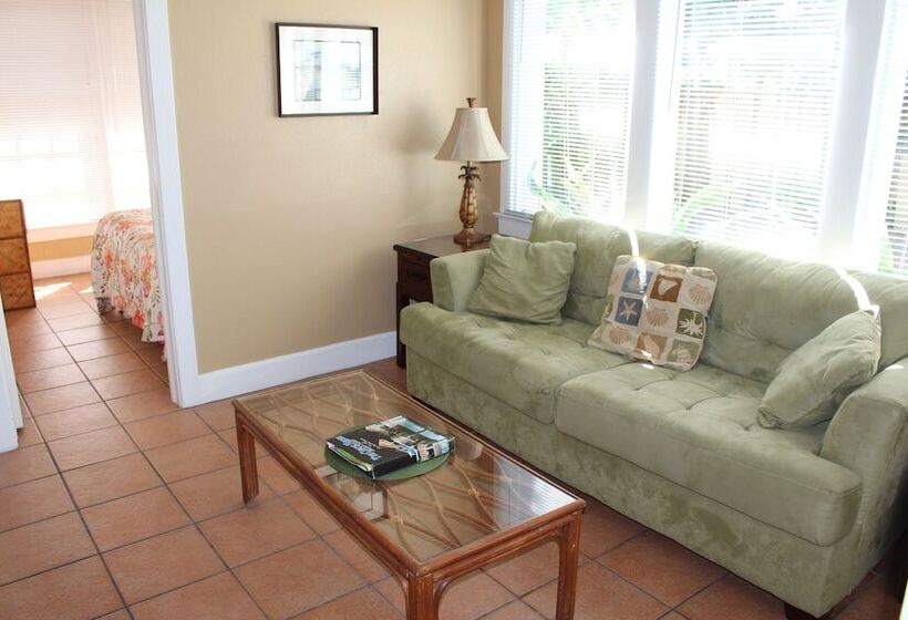 فندق The Conch House Marina Resort