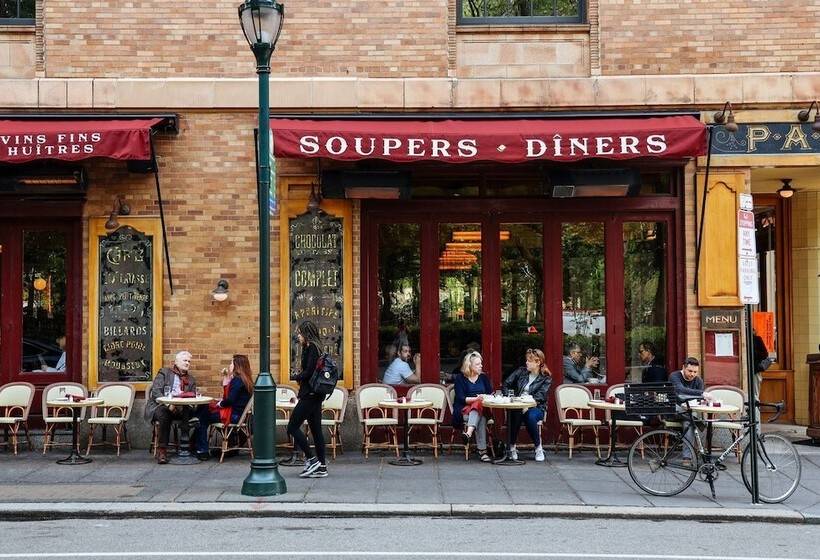 Отель The Dwight D