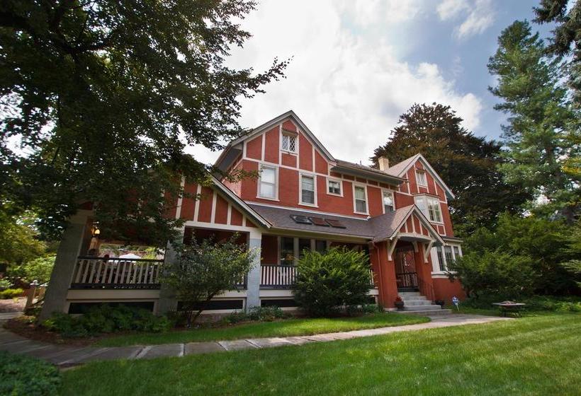 هتل The Ellwanger Estate