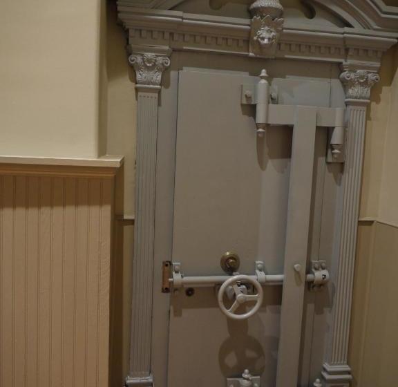 فندق The Inn On Whitworth