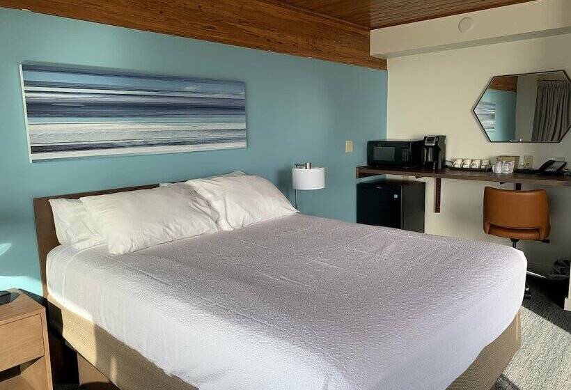 هتل The Ocean Front At Seaside