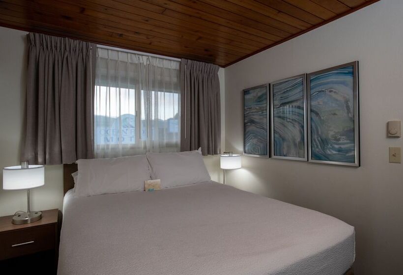 هتل The Ocean Front At Seaside