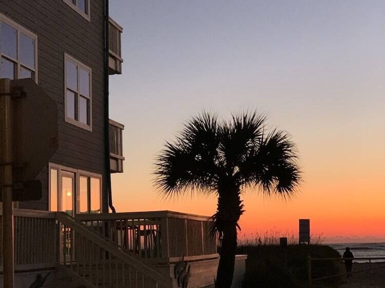 فندق The Saint Augustine Beach House