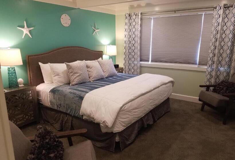 هتل The Seaside Oceanfront Inn