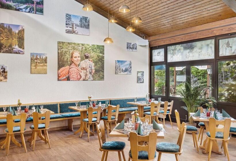 Отель Thüringenschanze