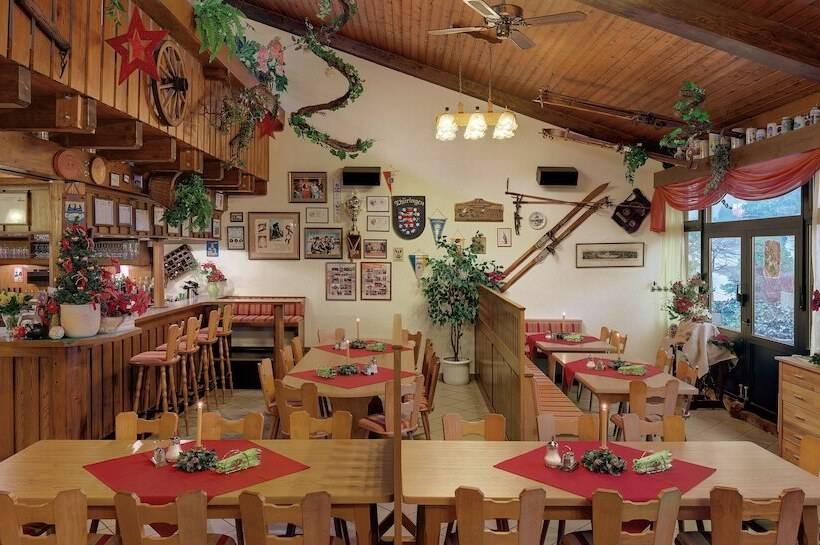 Отель Thüringenschanze