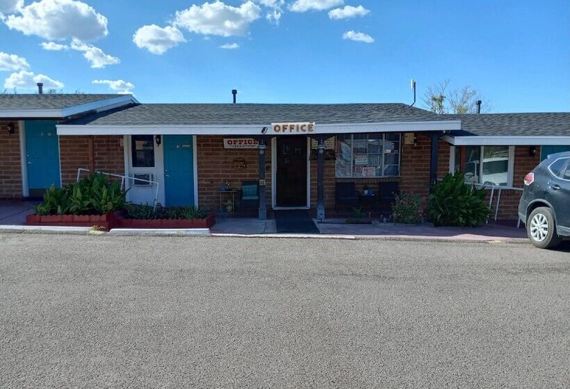 Отель Trail Rider S Inn