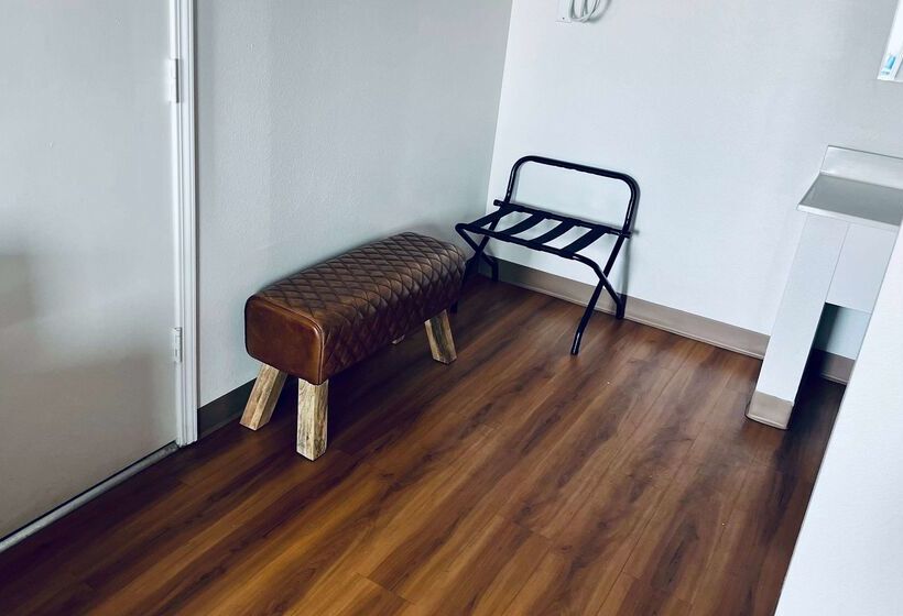 فندق Travelodge By Wyndham Wall