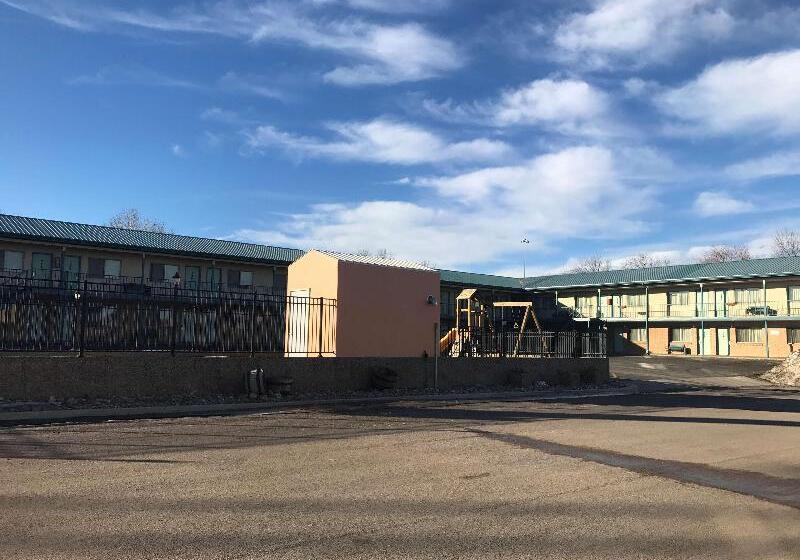 فندق Travelodge By Wyndham Wall