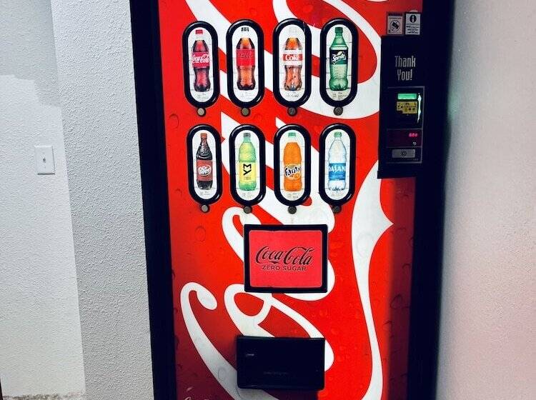 فندق Travelodge By Wyndham Wall