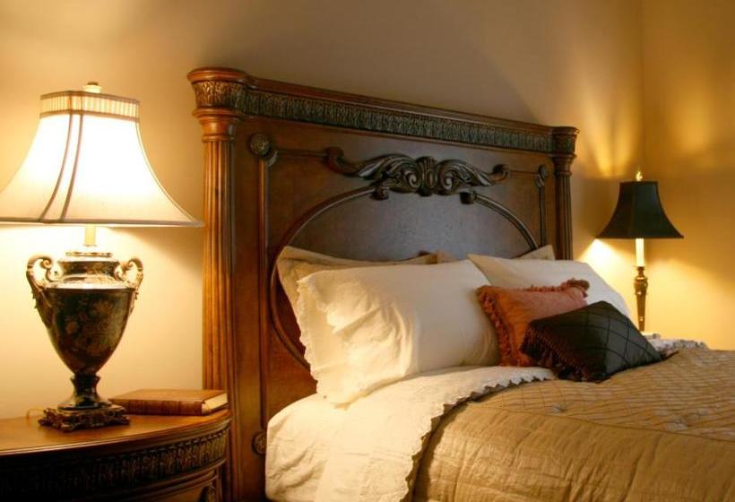 בית מלון כפרי Trinkle Mansion Bed & Breakfast