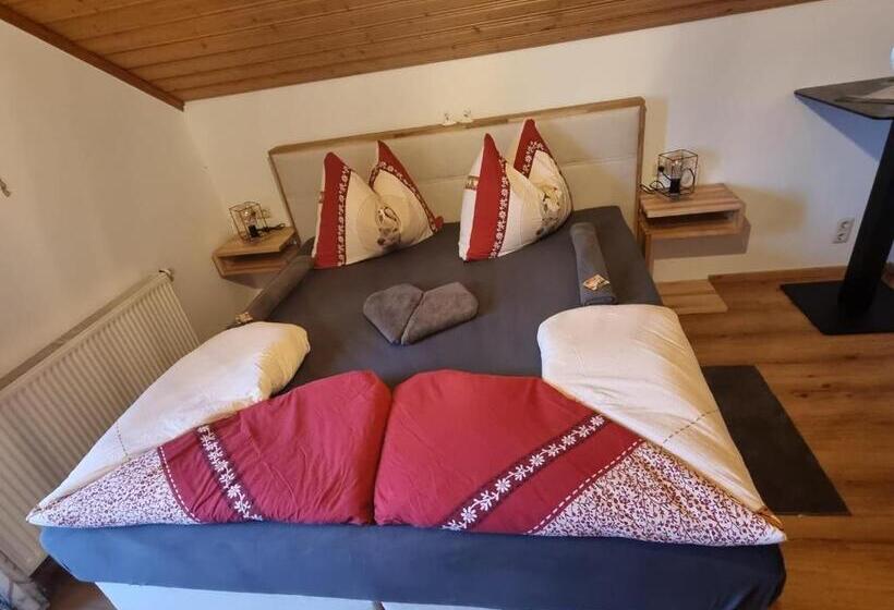 ホテル Urlaub Am Bauernhof Bei Familie Steinbrecher