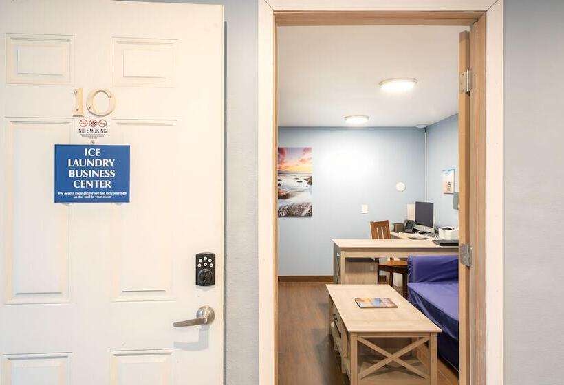 فندق Wanderlust Inn