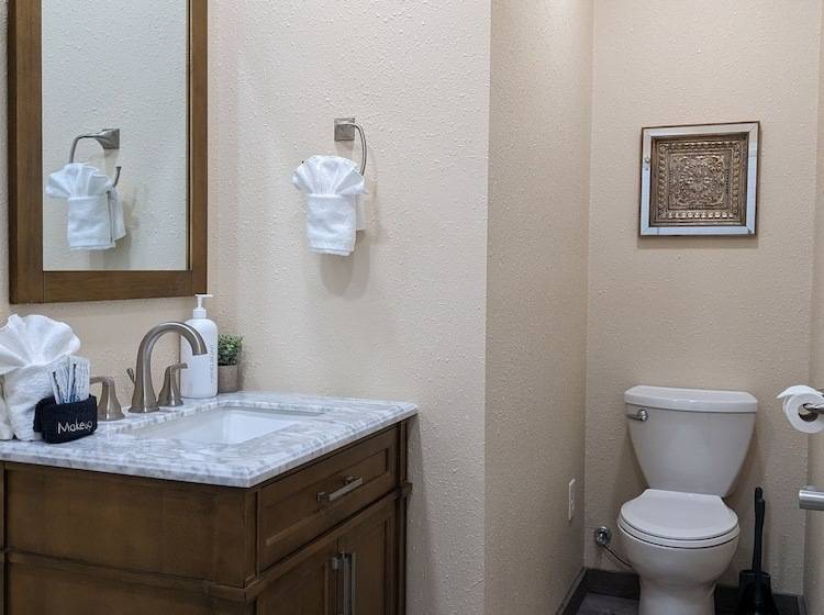 فندق Wanderlust Inn