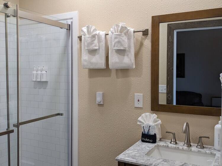 فندق Wanderlust Inn