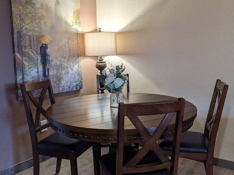 فندق Wanderlust Inn