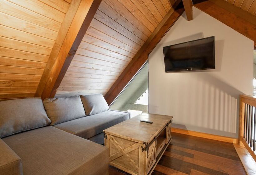 فندق Wanderlust Inn