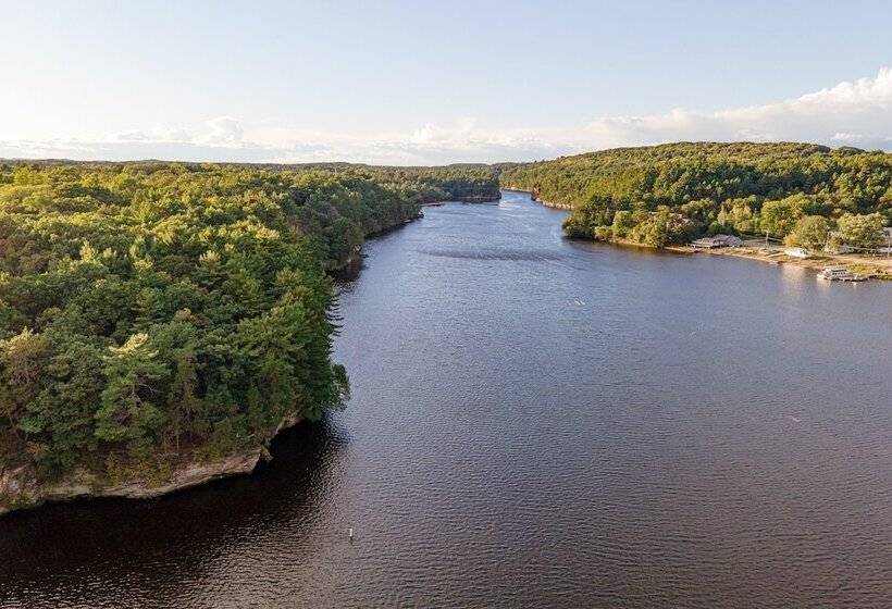 酒店 White Rose Inns