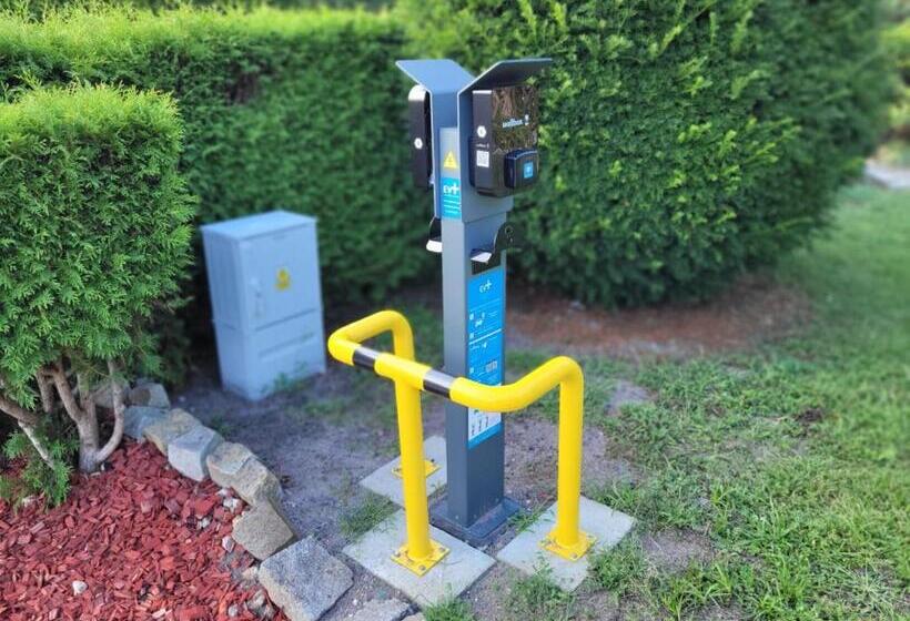 호텔 Zajazd Pod Niedźwiedziem