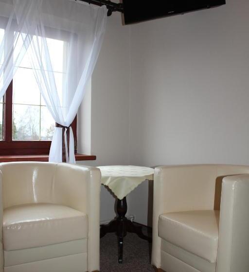 בית מלון כפרי Zajazd Podlesie