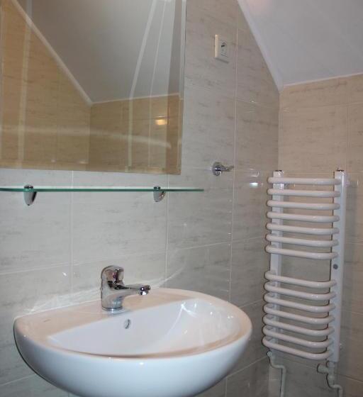 בית מלון כפרי Zajazd Podlesie